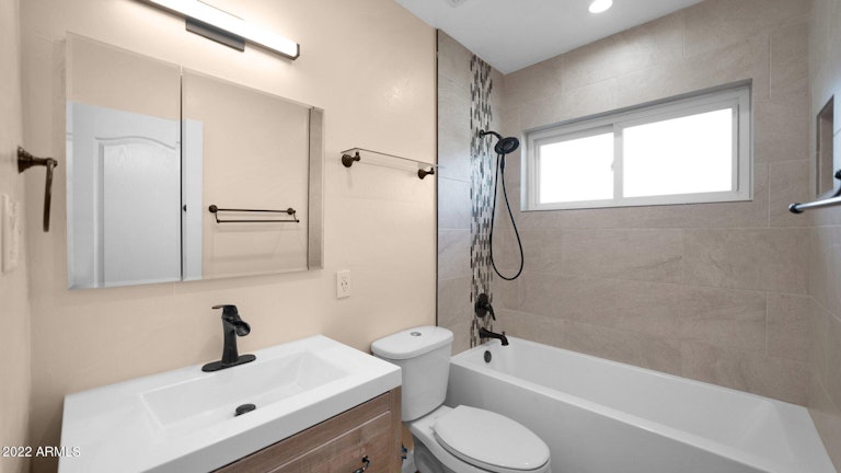 Photo 26 of 47 - 8333 E Cambridge Ave, Scottsdale, AZ 85257