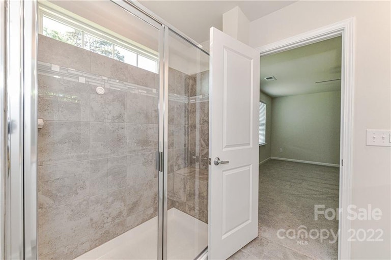 Photo 23 of 34 - 3409 Laurel Oak Ln, Gastonia, NC 28056