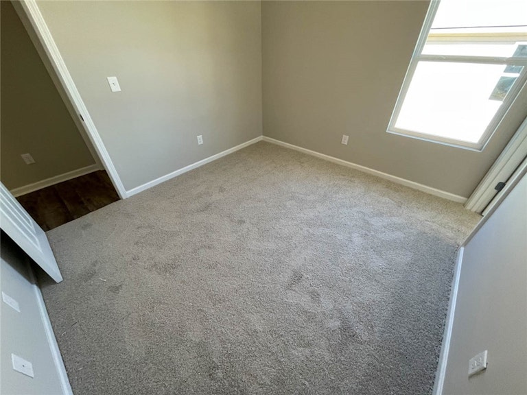 Photo 12 of 36 - 1224 Thea Cv, New Braunfels, TX 78130