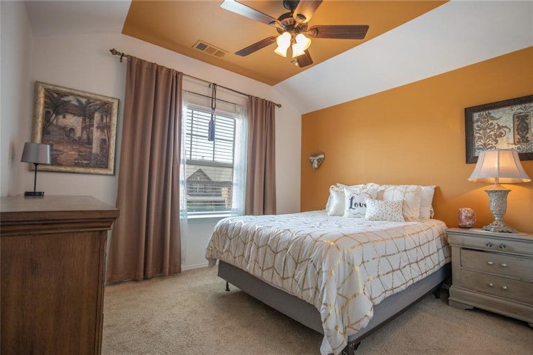 Photo 19 of 24 - 1609 Settlement Way, Aubrey, TX 76227