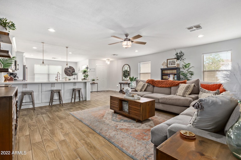 Photo 9 of 44 - 2431 E Peach Tree Dr, Chandler, AZ 85249