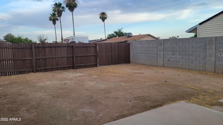 Photo 5 of 20 - 2228 W Danbury Rd, Phoenix, AZ 85023