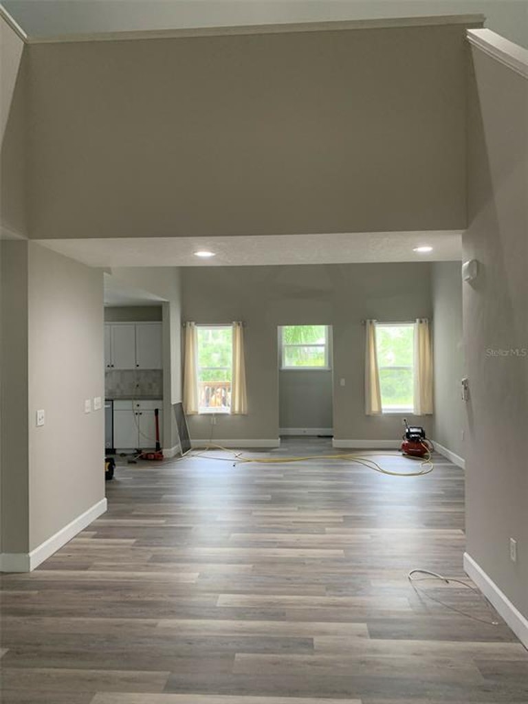 Photo 6 of 35 - 2125 10th Ave, Deland, FL 32724