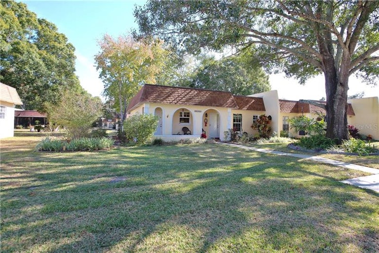 Photo 17 of 25 - 9899 84th St, Seminole, FL 33777