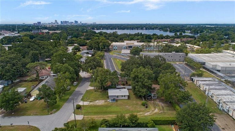 Photo 19 of 26 - 3632 Grant Blvd, Orlando, FL 32804