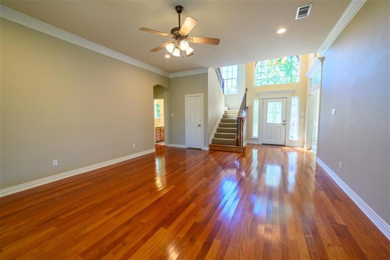 Photo 5 of 40 - 575 Chandler Dr, Aledo, TX 76008