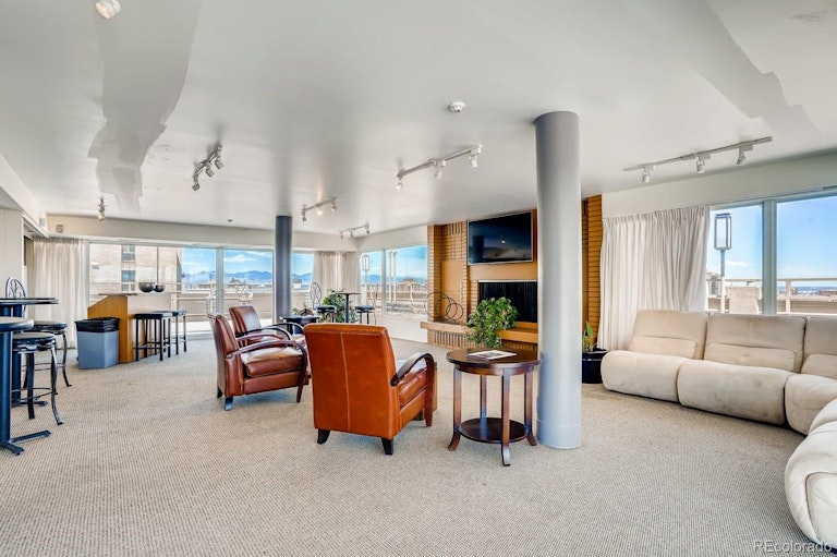 Photo 17 of 20 - 800 N Washington St #307, Denver, CO 80203