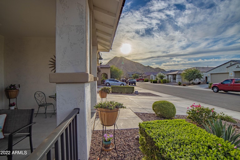 Photo 32 of 39 - 4581 W Pelotazo Way, Queen Creek, AZ 85142