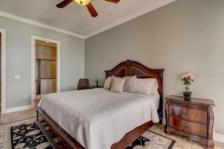Photo 43 of 58 - 9548 W Gulf Blvd, Treasure Island, FL 33706