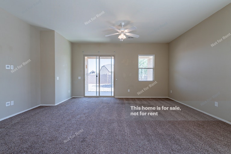 Photo 3 of 15 - 9108 W Spanish Dagger Dr, Marana, AZ 85743