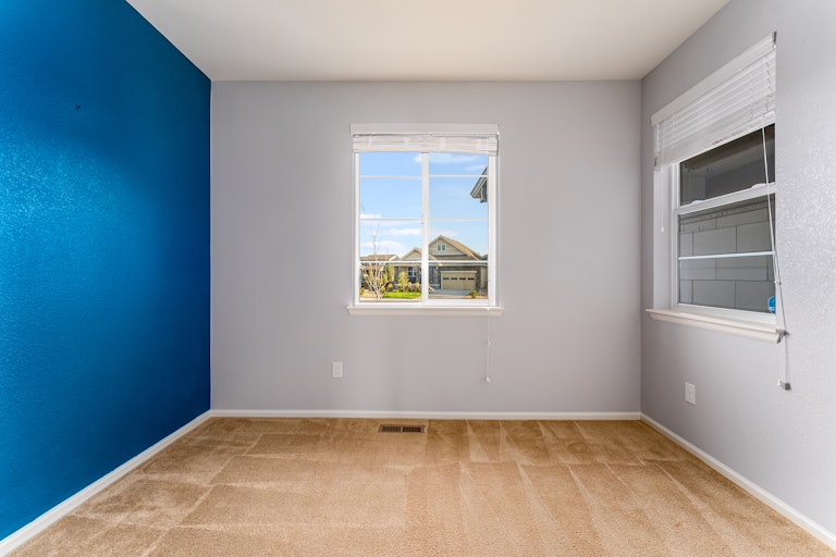Photo 12 of 19 - 9330 Dunraven St, Arvada, CO 80007