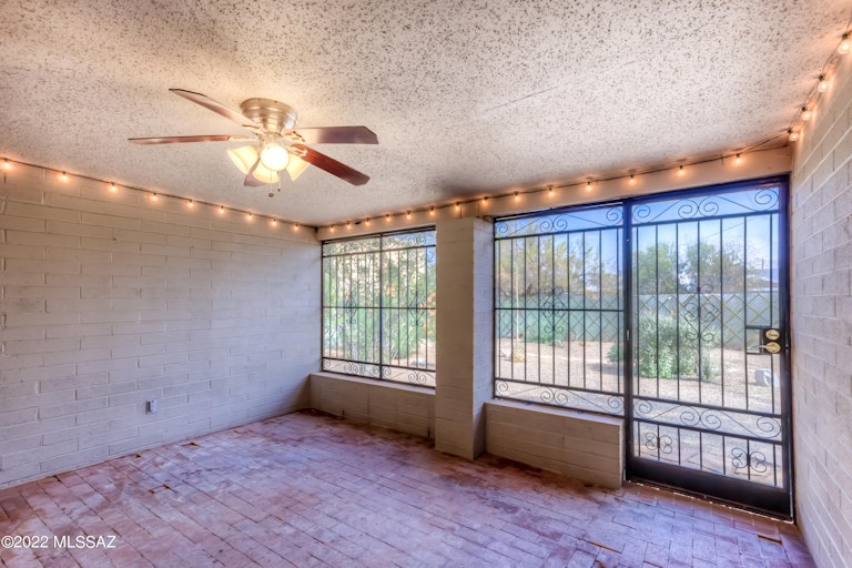 Photo 23 of 40 - 4649 E 16th St, Tucson, AZ 85711