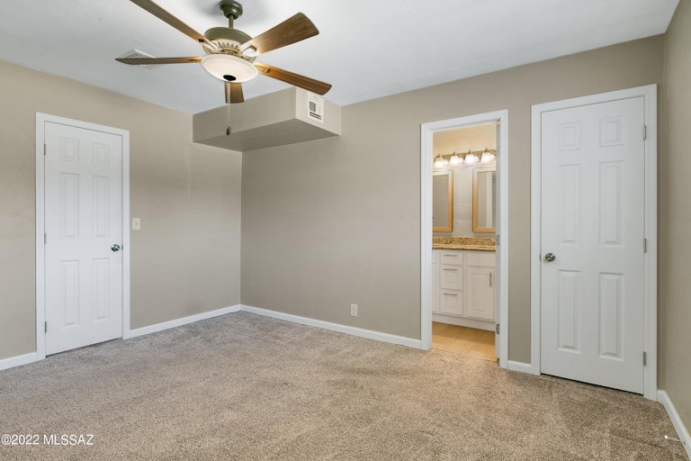 Photo 14 of 28 - 2810 E Florence Dr, Tucson, AZ 85716