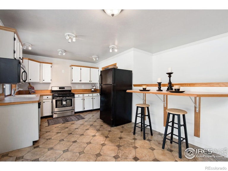 Photo 10 of 30 - 4689 E 115th Ct, Thornton, CO 80233
