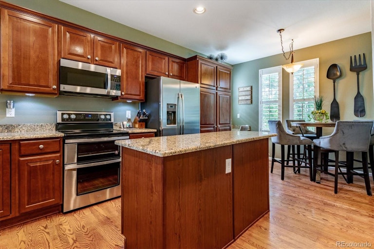 Photo 7 of 25 - 5479 Fullerton Cir, Highlands Ranch, CO 80130