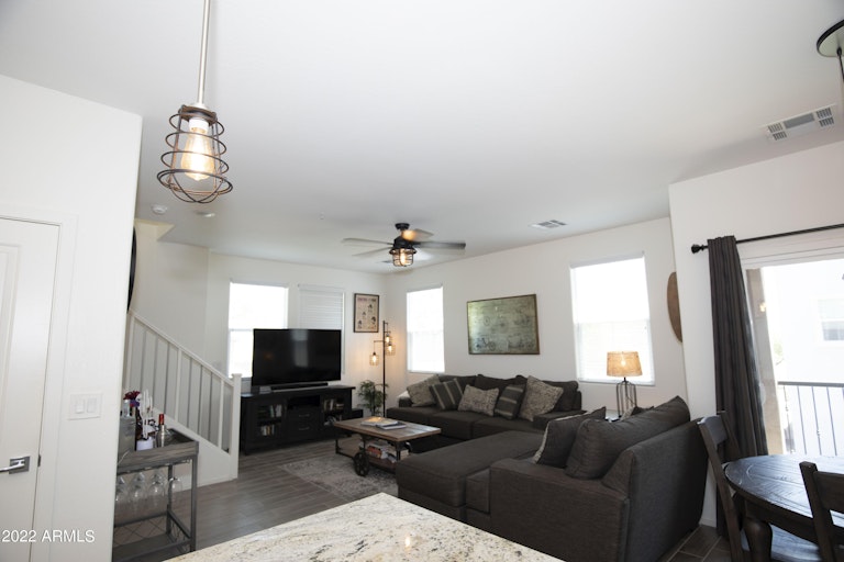 Photo 6 of 42 - 2358 E Hidalgo Ave, Phoenix, AZ 85040