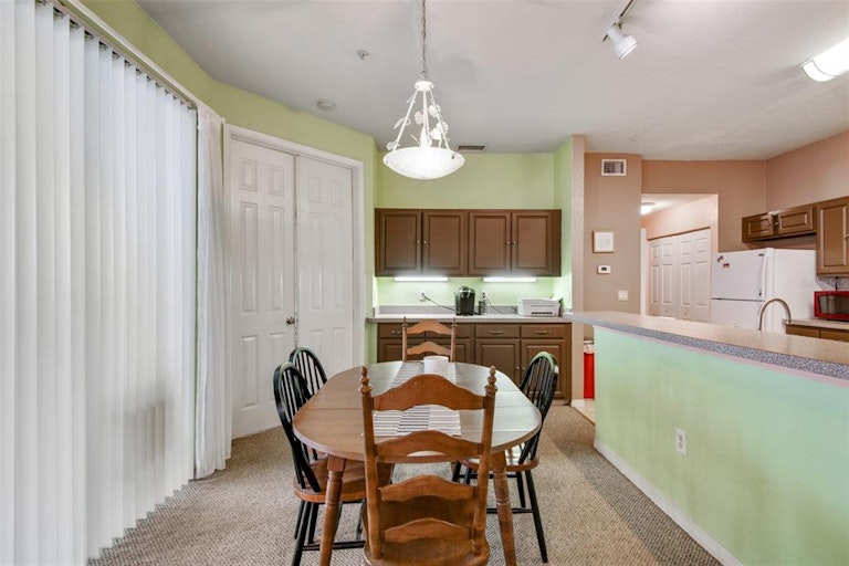 Photo 19 of 25 - 5035 Sunridge Palms Dr #102, Tampa, FL 33617