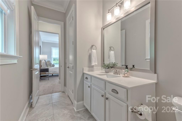 Photo 40 of 48 - 509 Lacebark Elm Ct, Matthews, NC 28104
