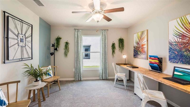 Photo 10 of 15 - 14071 Amero Ln, Spring Hill, FL 34609