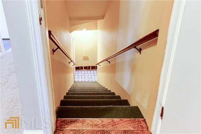 Photo 23 of 37 - 2612 Clairmont Rd NE, Atlanta, GA 30329