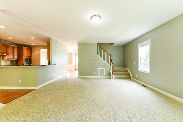 Photo 6 of 29 - 1119 Virginia Water Dr, Rolesville, NC 27571