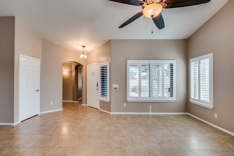 Photo 13 of 36 - 2044 S 86th Ln, Tolleson, AZ 85353