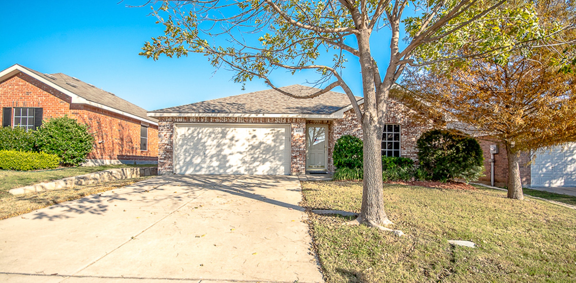 Photo 1 of 31 - 622 Lincoln Ave, Lavon, TX 75166