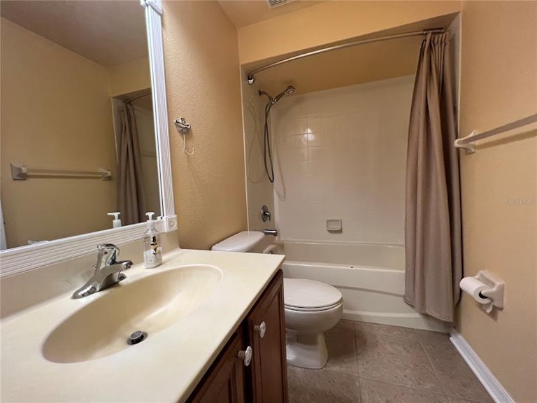 Photo 20 of 25 - 133 Costa Loop, Auburndale, FL 33823