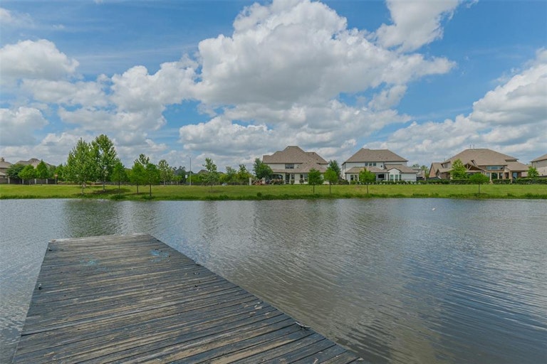 Photo 39 of 47 - 2722 Primrose Bloom Ln, Richmond, TX 77406