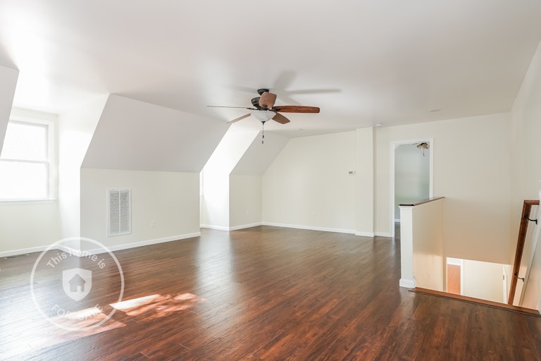 Photo 3 of 25 - 1405 Walking Trl, Fuquay Varina, NC 27526