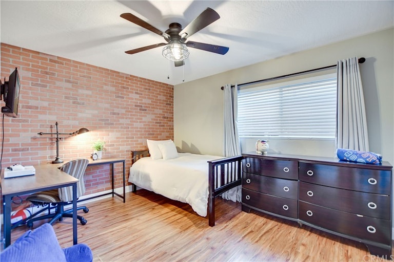 Photo 32 of 50 - 1986 Peyton Rd, La Verne, CA 91750
