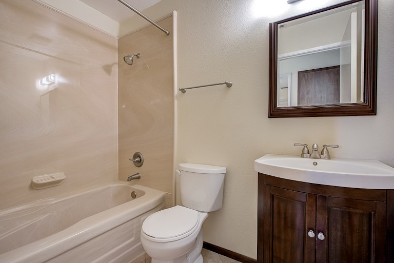 Photo 24 of 30 - 7863 Deer Creek Dr, Sacramento, CA 95823