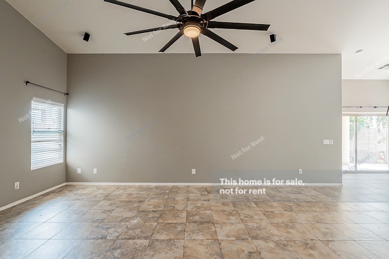 Photo 12 of 28 - 14521 N 145th Dr, Surprise, AZ 85379