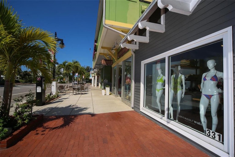 Photo 56 of 63 - 1000 Longboat Club Rd #702, Longboat Key, FL 34228