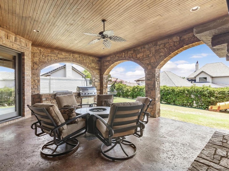 Photo 25 of 30 - 4636 Sidonia Ct, Fort Worth, TX 76126