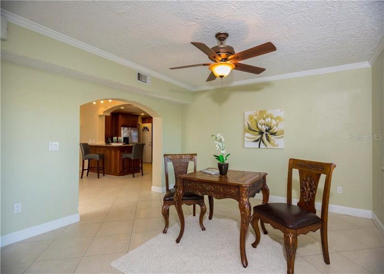 Photo 9 of 25 - 308 La Hacienda Dr, Indian Rocks Beach, FL 33785