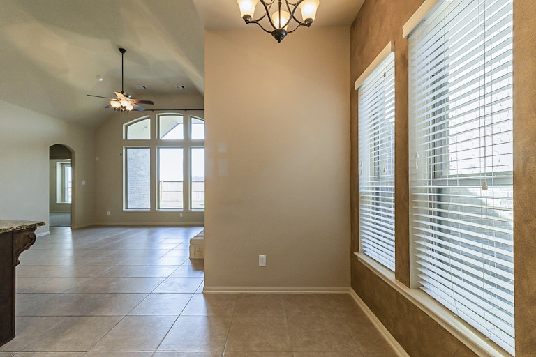 Photo 11 of 28 - 28722 Havenport Dr, Katy, TX 77494