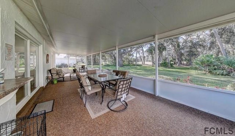 Photo 34 of 39 - 11 Crompton Pl, Palm Coast, FL 32137