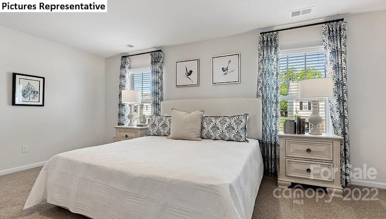 Photo 12 of 28 - 8117 Clairwood Dr #8, Charlotte, NC 28269
