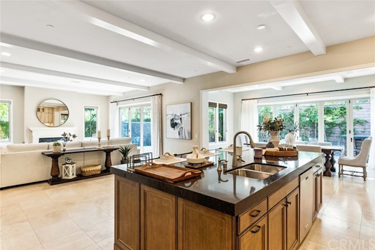 Photo 18 of 72 - 34 Shadybend, Irvine, CA 92602