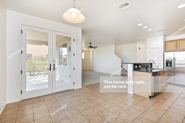 Photo 12 of 27 - 14376 N Bannerstone Ct, Marana, AZ 85658