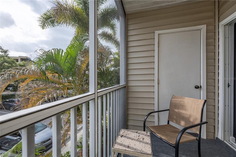 Photo 27 of 35 - 850 S Tamiami Trl #522, Sarasota, FL 34236