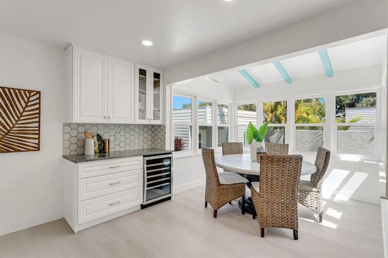 Photo 22 of 54 - 11003 Peach Point Ct, Bradenton, FL 34209