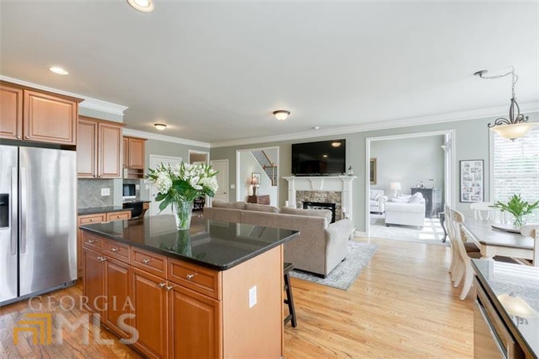 Photo 15 of 71 - 6021 Stillwater Pl, Flowery Branch, GA 30542
