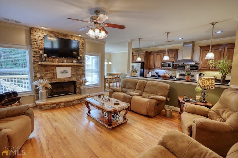 Photo 21 of 50 - 235 Newton Ridge Dr, Covington, GA 30014