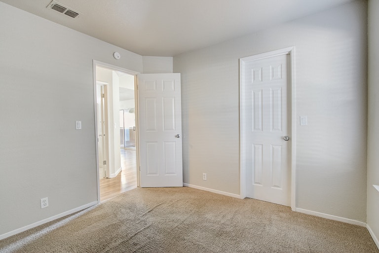 Photo 21 of 31 - 7441 Fireweed Cir, Citrus Heights, CA 95610