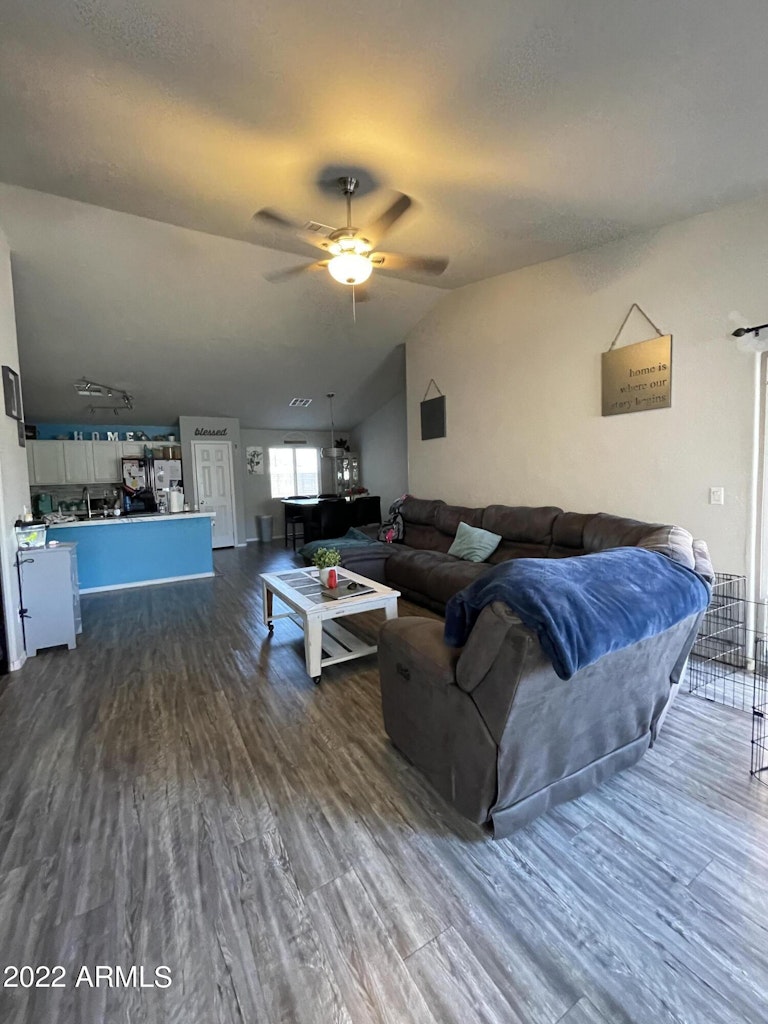 Photo 3 of 25 - 1598 S 220th Dr, Buckeye, AZ 85326