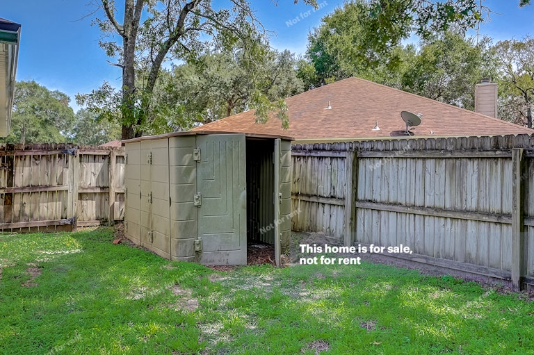 Photo 35 of 37 - 1154 Weyburn Way, Jacksonville, FL 32225