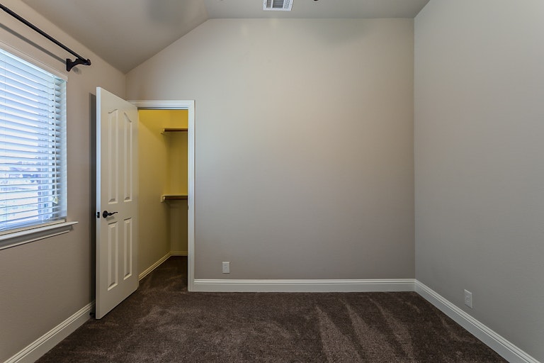 Photo 16 of 27 - 902 Calder Ct, Anna, TX 75409