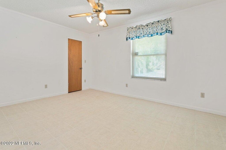 Photo 24 of 55 - 50 Harmony Hall Rd, Middleburg, FL 32068